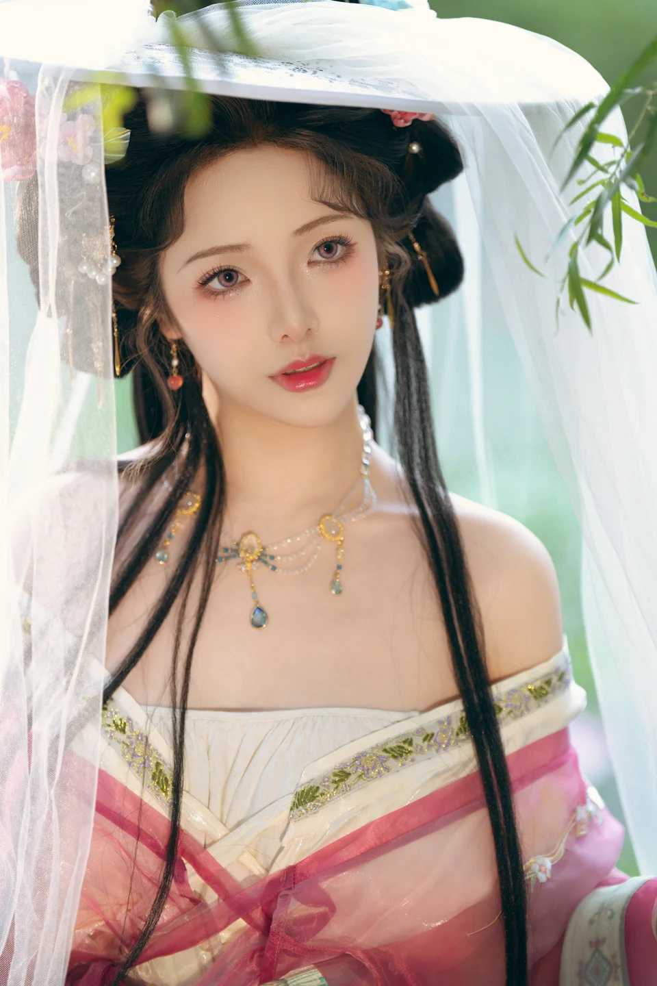 雯妹不讲道理 - 祝您中秋快乐owo [20P-156MB] tg@simisebaisi 【丝足阁】018.webp